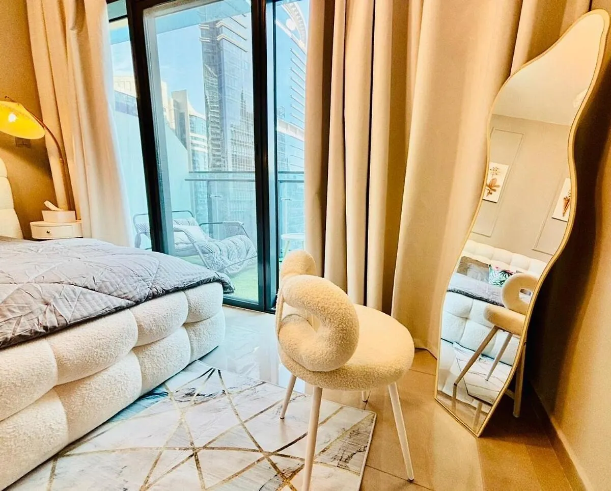 Appartamento Chic 1 Bhk In Downtown Dubai Emirati Arabi Uniti